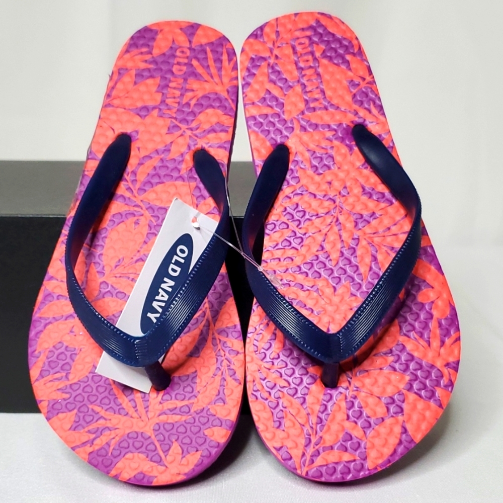 Old Navy Tropical Flip Flops NWT